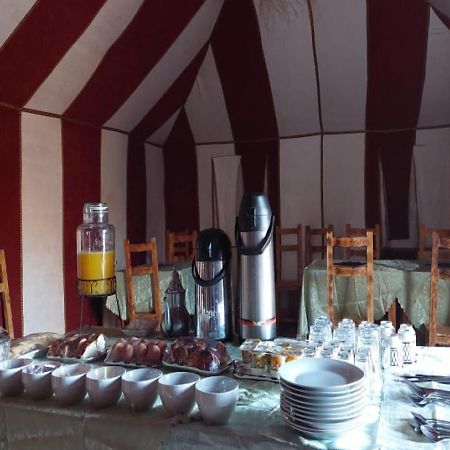 Desert Life Camp Мерцуга Екстериор снимка