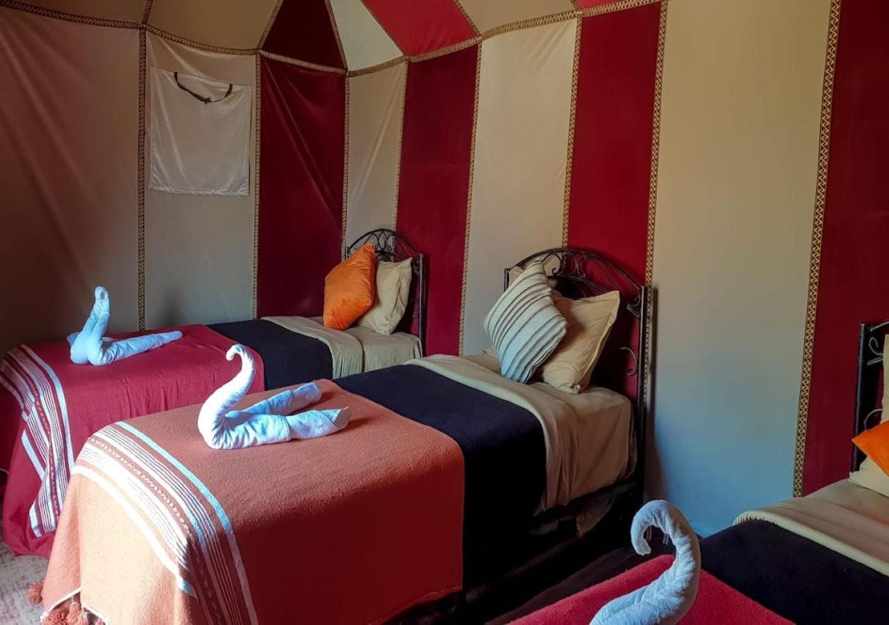 Desert Life Camp Мерцуга Екстериор снимка
