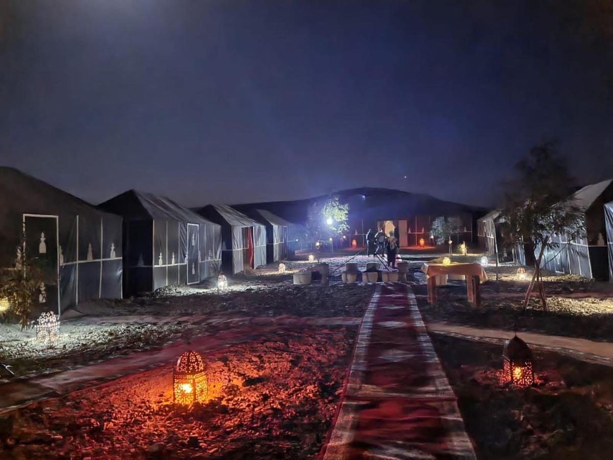 Desert Life Camp Мерцуга Екстериор снимка