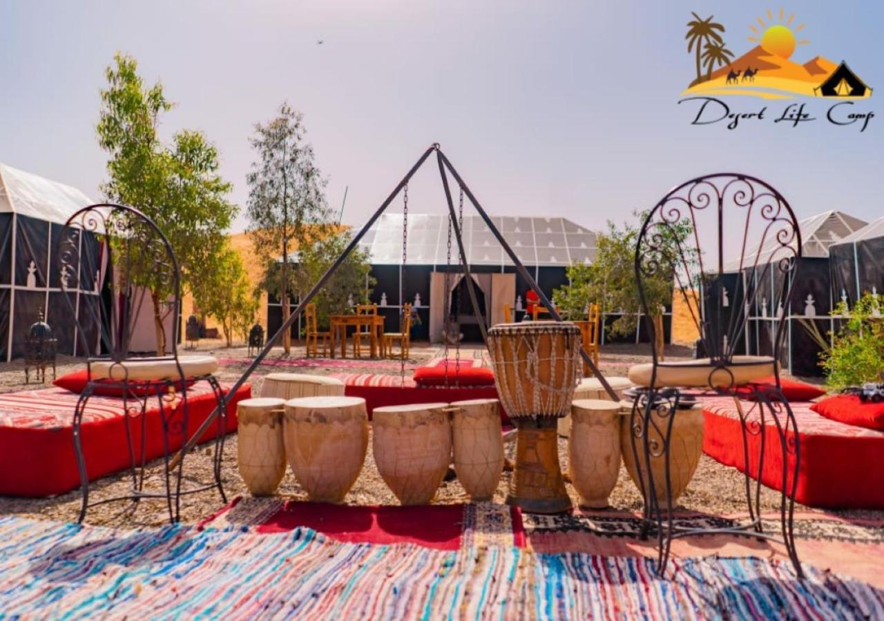 Desert Life Camp Мерцуга Екстериор снимка