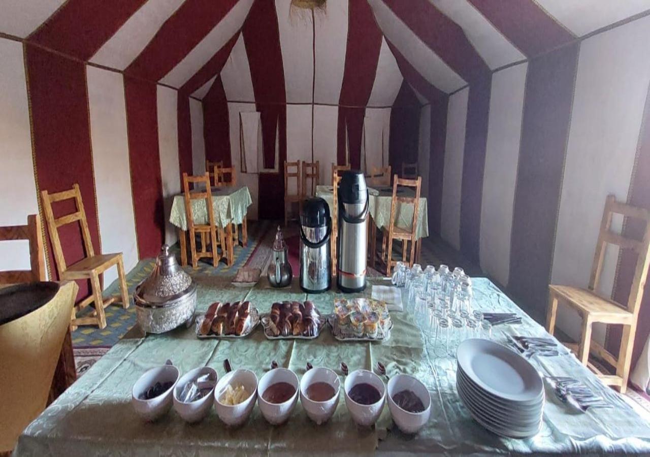 Desert Life Camp Мерцуга Екстериор снимка